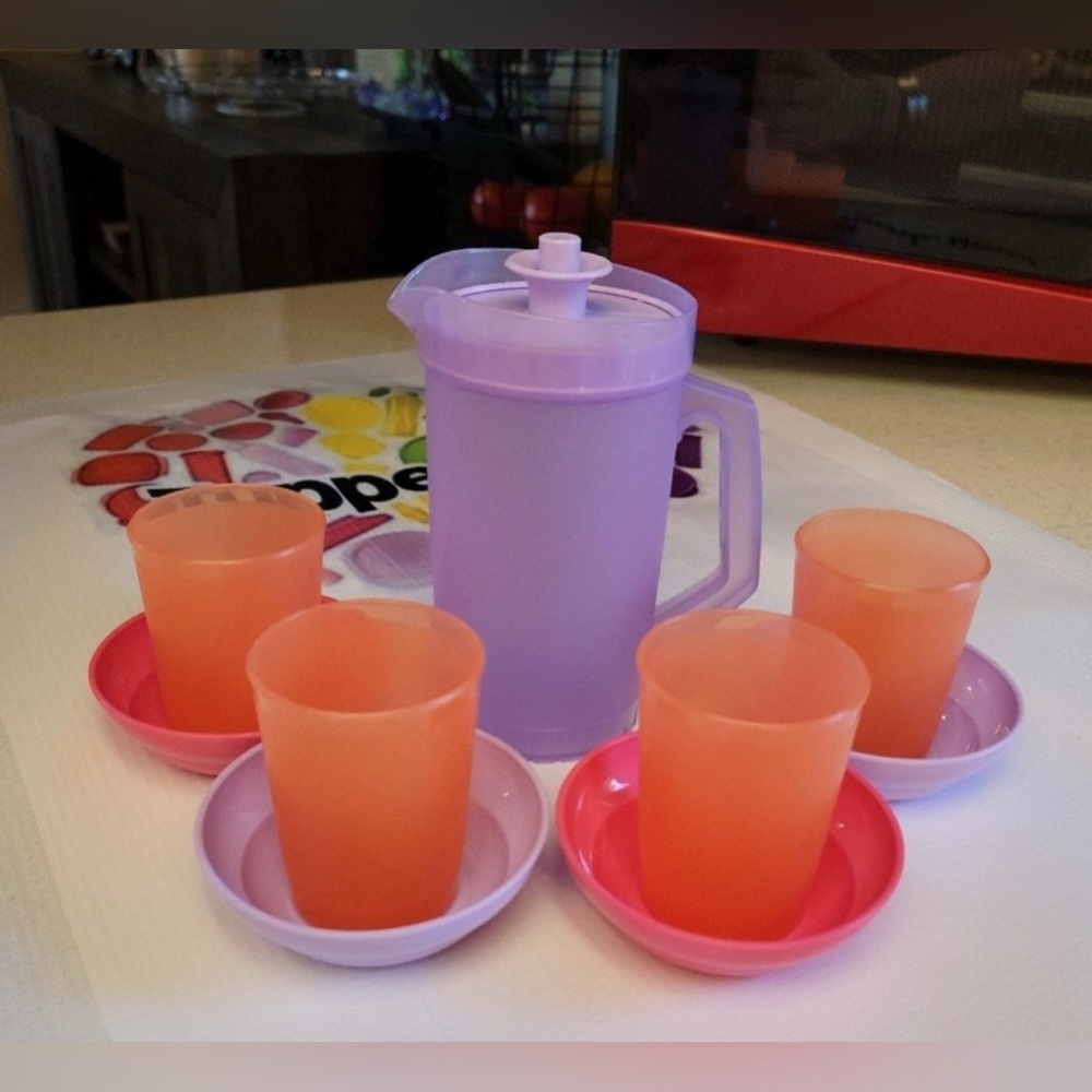NEW! TUPPERWARE KIDS MINI TOY PLAY SET 9 PCS